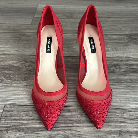 NEW in Origina Box Nine West Red Tayen Heels - Picture 7 of 10